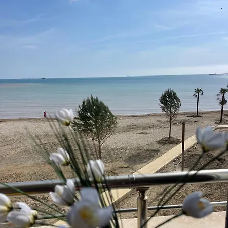 Аpartments On The Beach Durres Exterior photo